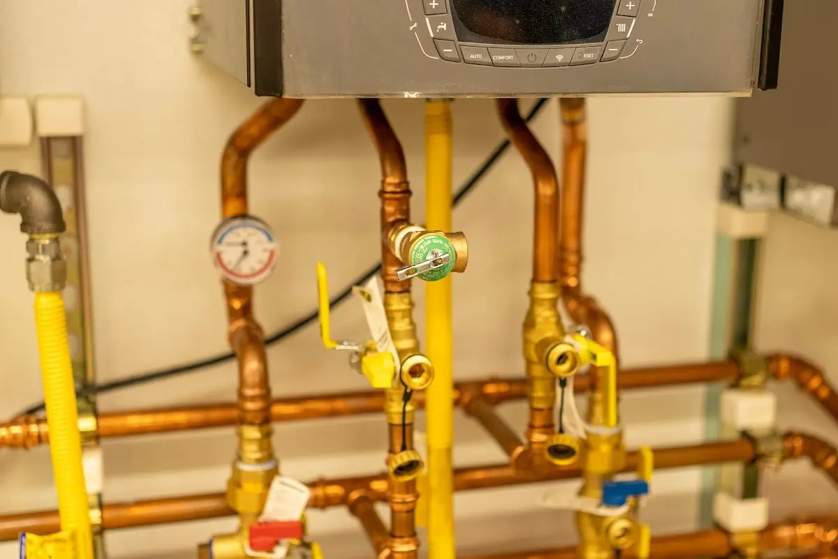 Licensed technician providing Emergency Plumbing for a homeowner in Campbell